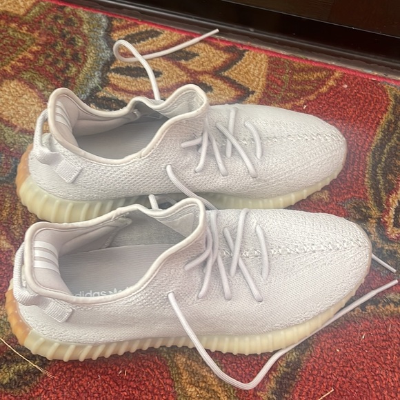 Adidas Sneakers Yeezy - Picture 3 of 3